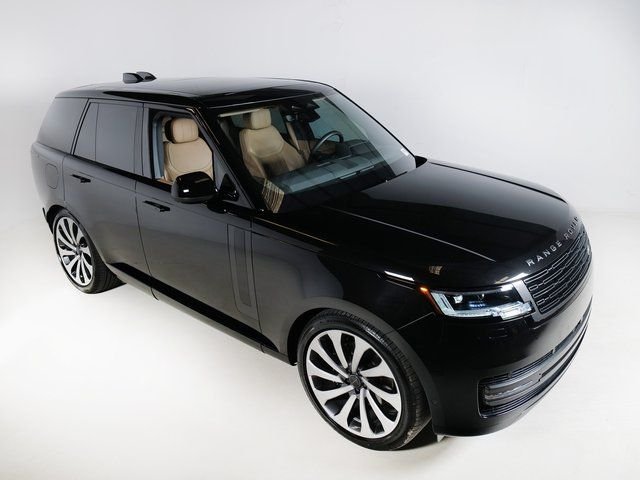 Certified Used 2026 Santorini Black Metallic Land Rover SE image 28