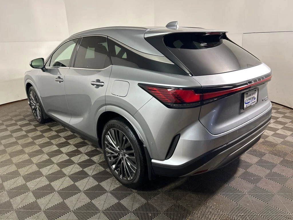 Used 2025 Iridium Lexus 350 Luxury image 11