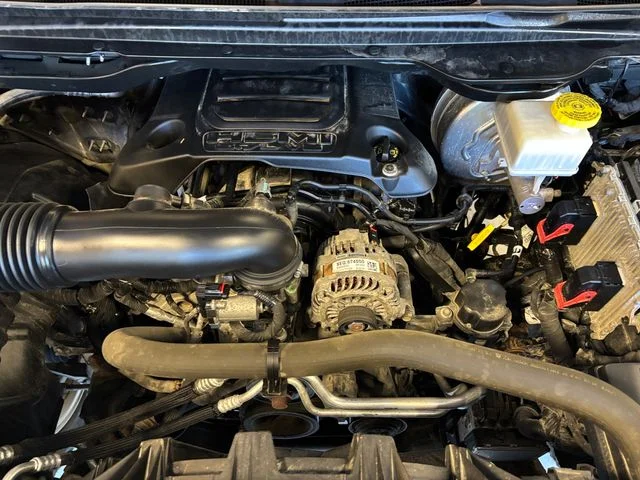 Used 2019 Silver Ram Big Horn/Lone Star image 24