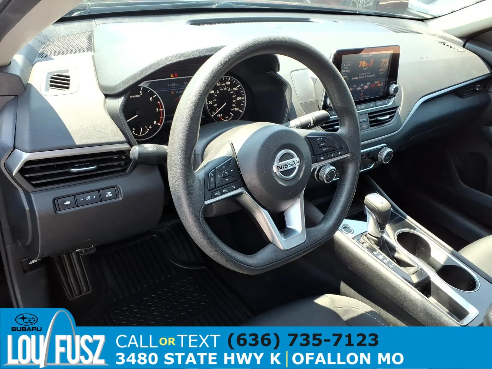Used 2021 Super Black Nissan 2.5 SV image 8