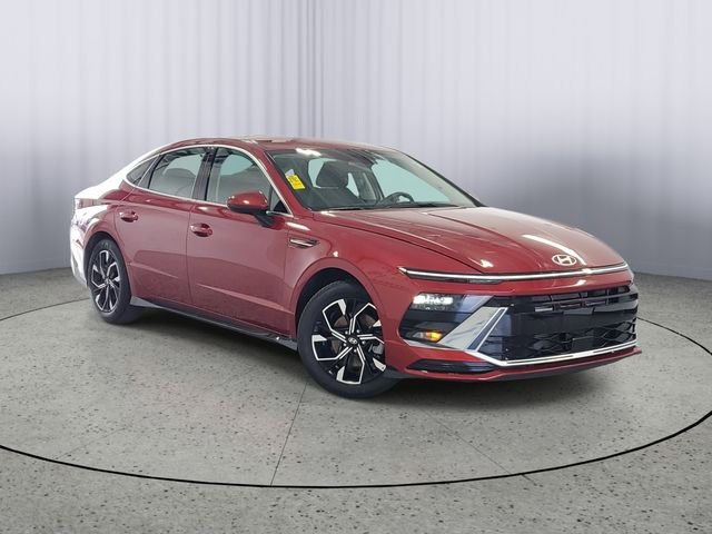2025 Hyundai Sonata SEL's photo
