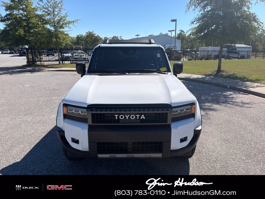 Used 2026  Toyota 4DR 4WD image 8