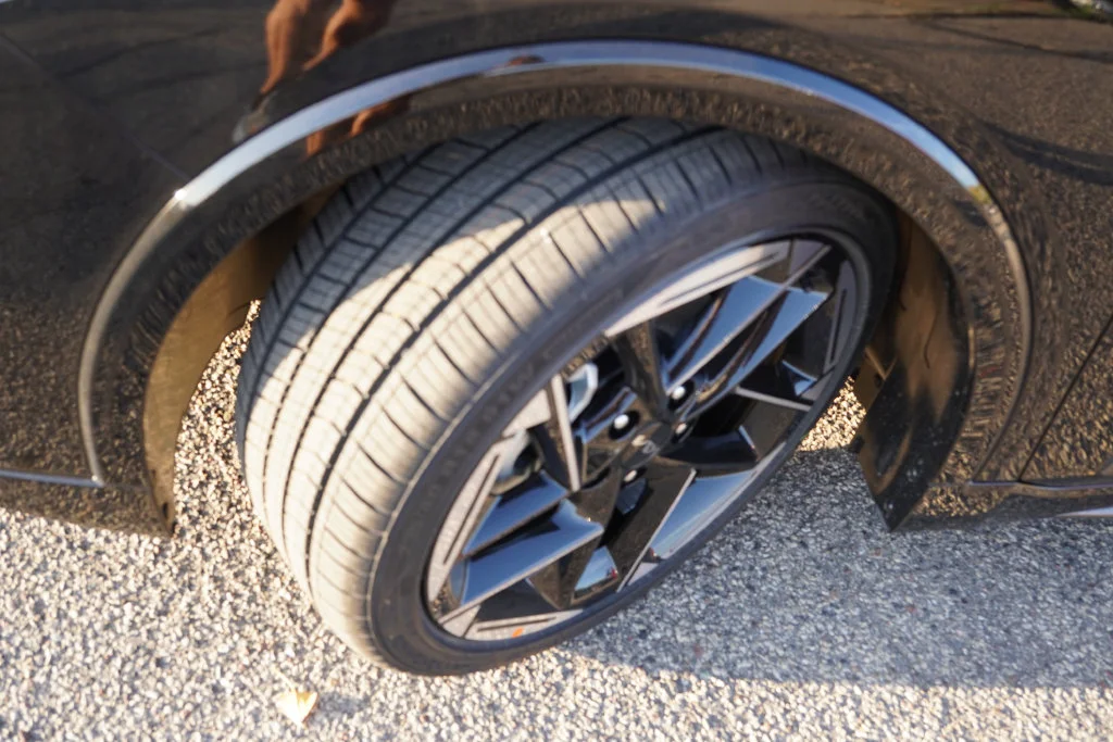New 2026 Aurora Black Pearl Kia GT-Line image 9