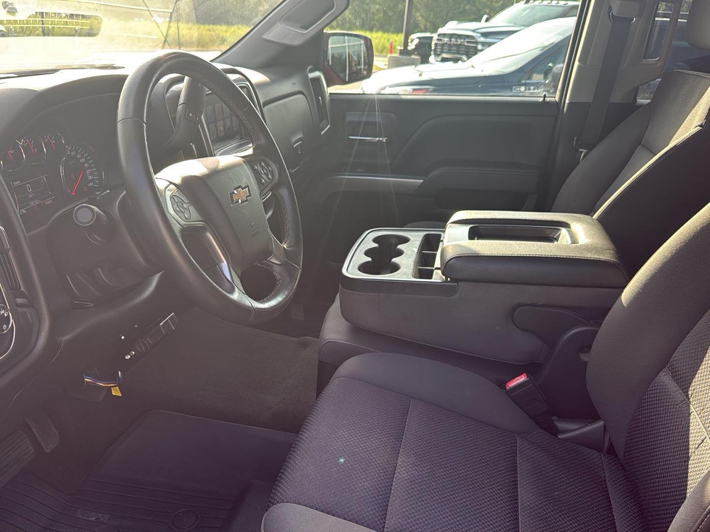 Used 2018 Red Hot Chevrolet LT image 19