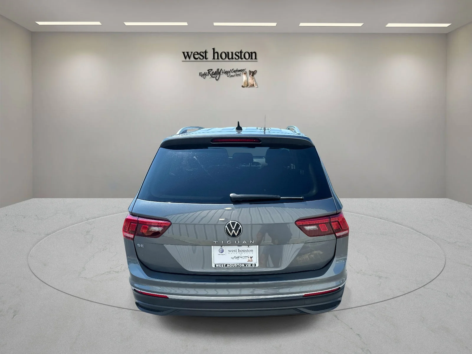 Certified Used 2023 Gray Volkswagen SE image 6