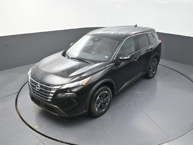 Used 2025 Black Nissan SV image 25