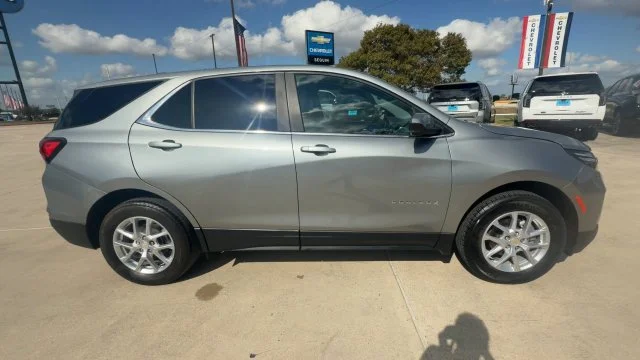 2023 Chevrolet Equinox LT - Photo 9
