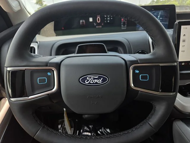 New 2027 Dark Matter Gray Metallic Ford Active image 43