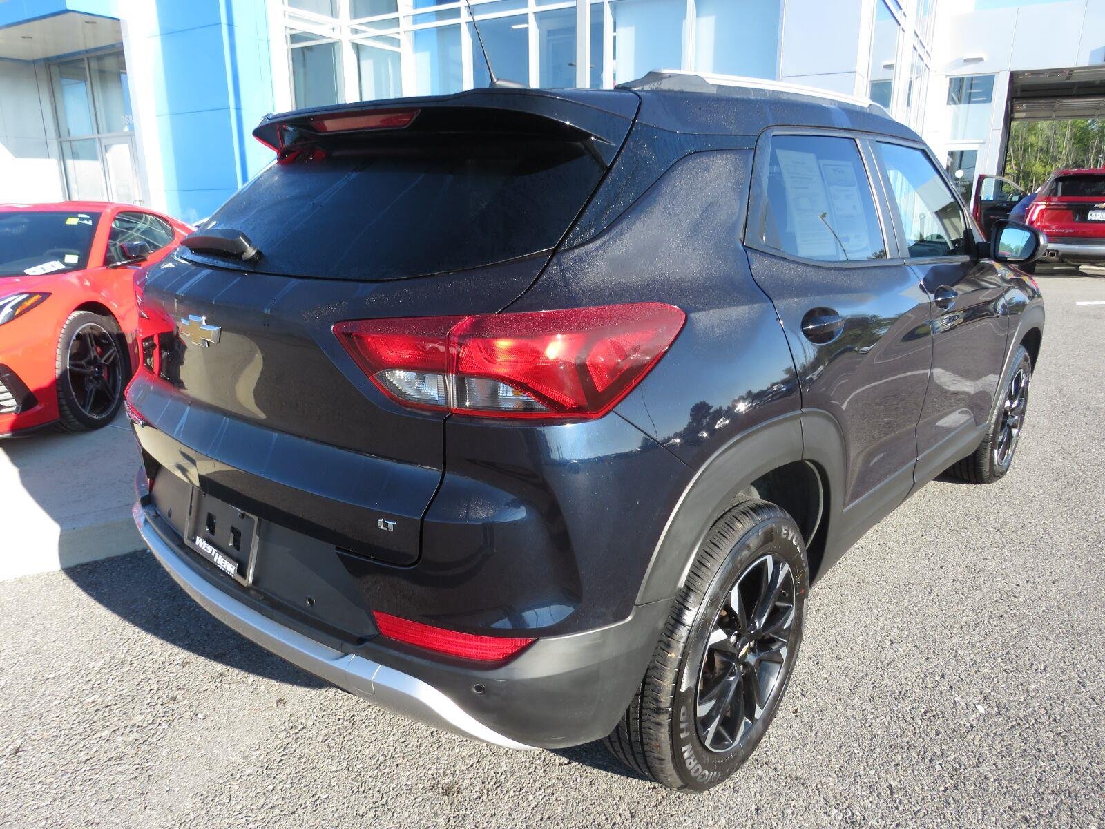 Used 2021 Midnight Blue Metallic Chevrolet LT image 6