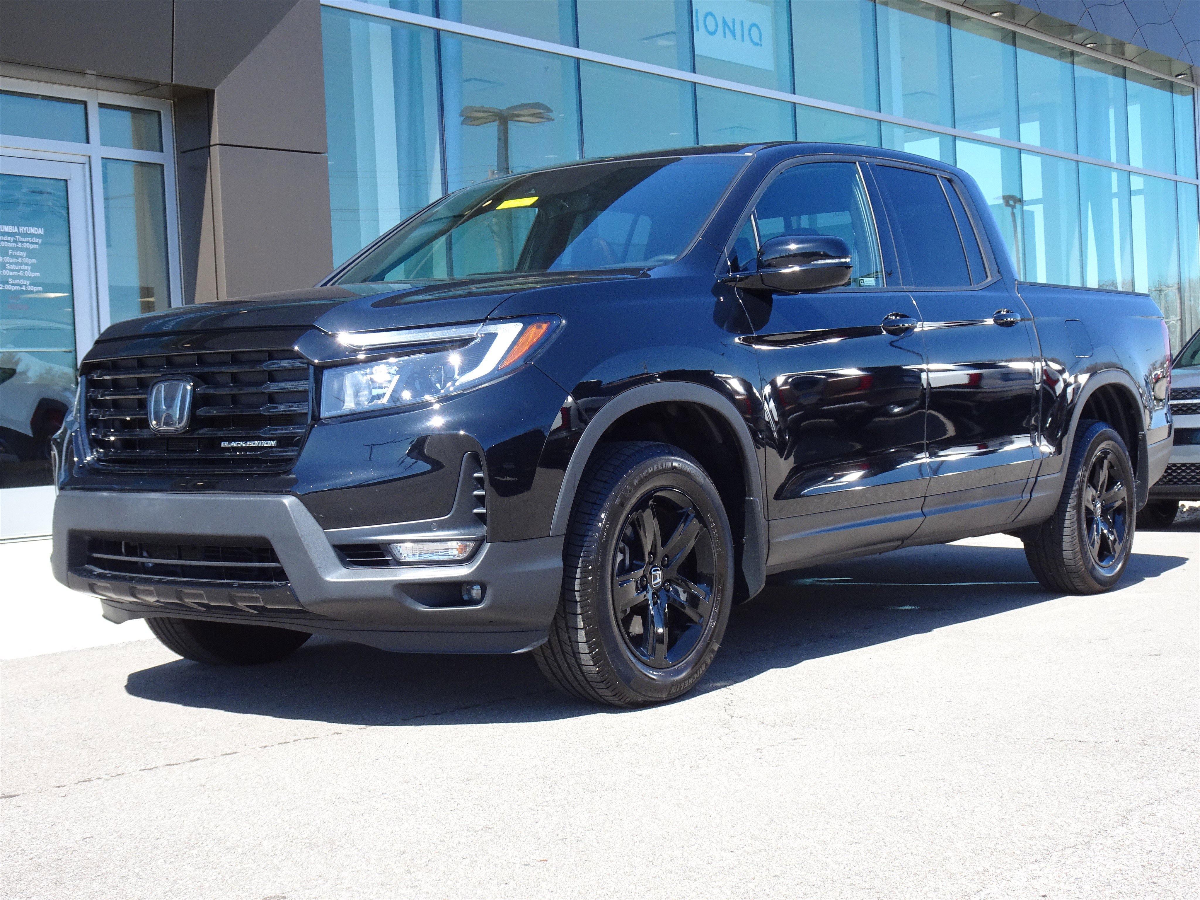 2022 Honda Ridgeline Black Edition