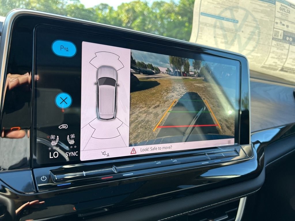 2026 Volkswagen Atlas SE w/Tech - Photo 30
