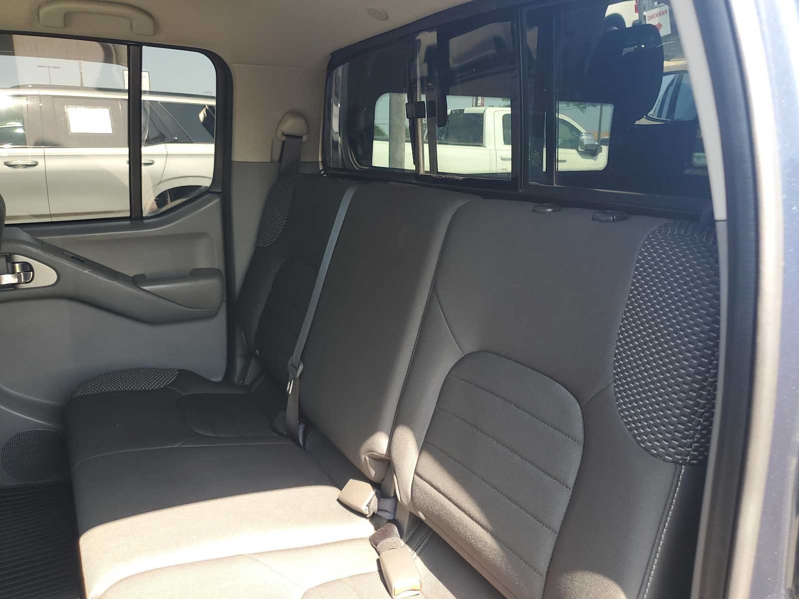 Used 2019  Nissan Desert Runner image 22