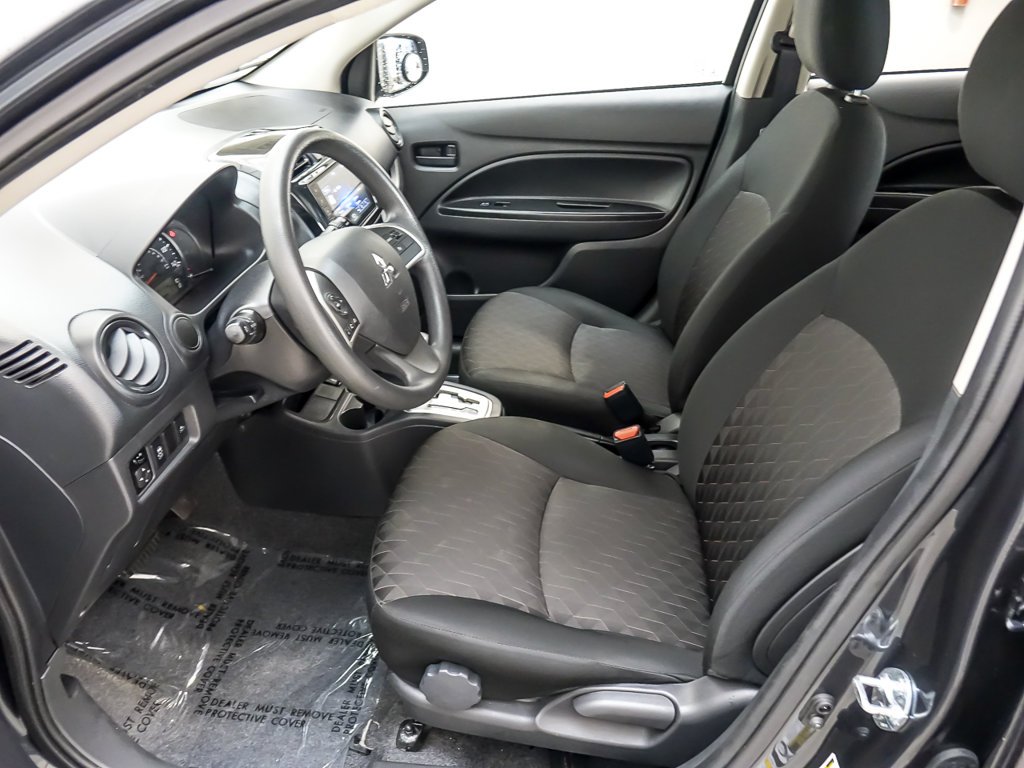 Used 2024 Graphite Gray Metallic Mitsubishi  image 9
