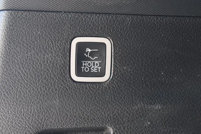 Used 2024 White Jeep Series III image 20