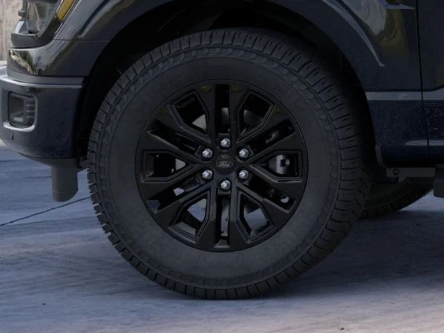 New 2026 Agate Black Metallic Ford XLT image 23