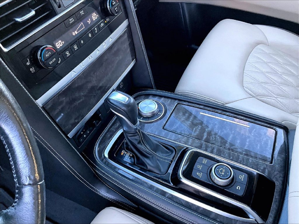 Certified Used 2022 White Nissan Platinum image 21