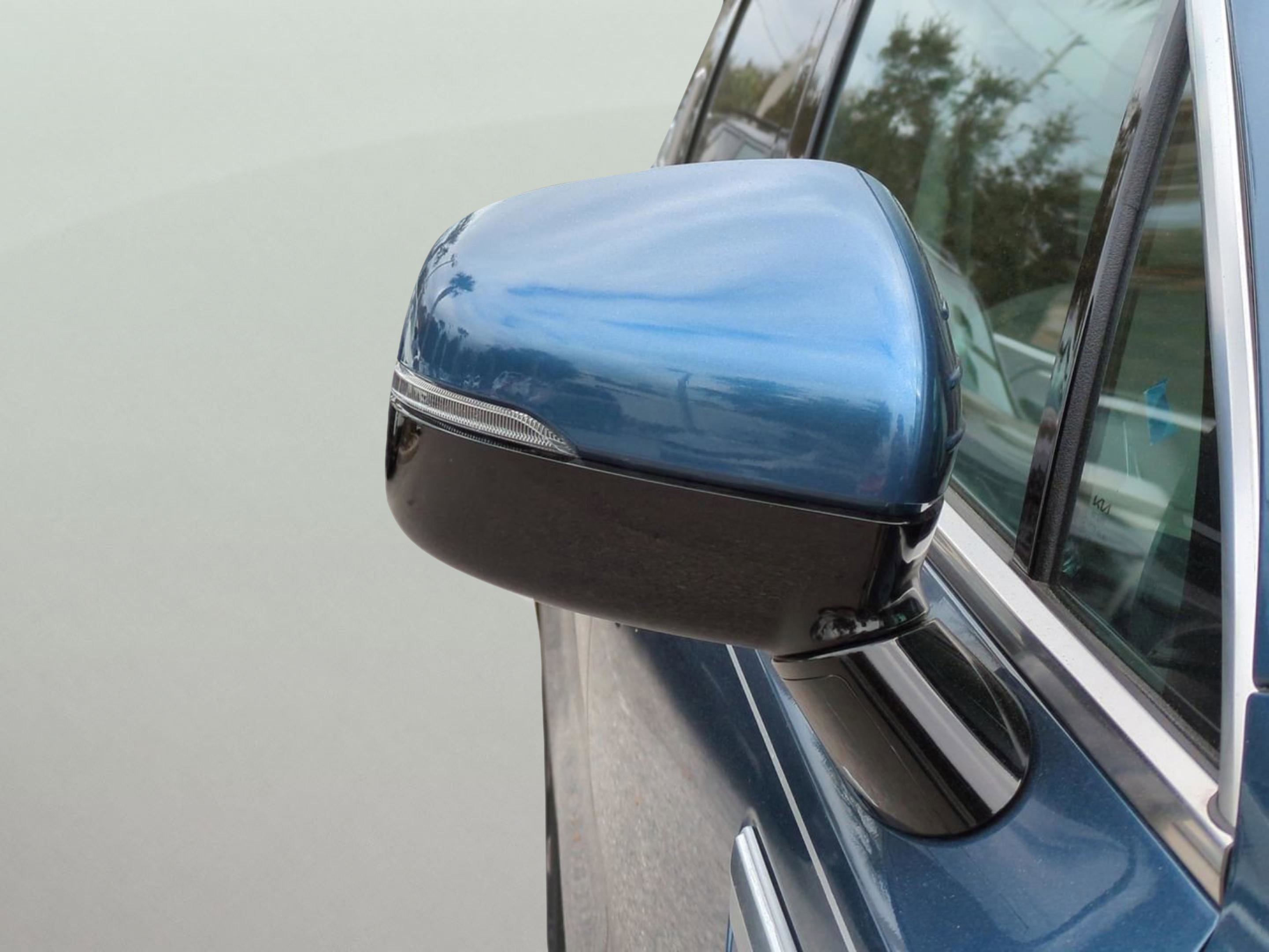 New 2026 Mineral Blue Kia EX image 35