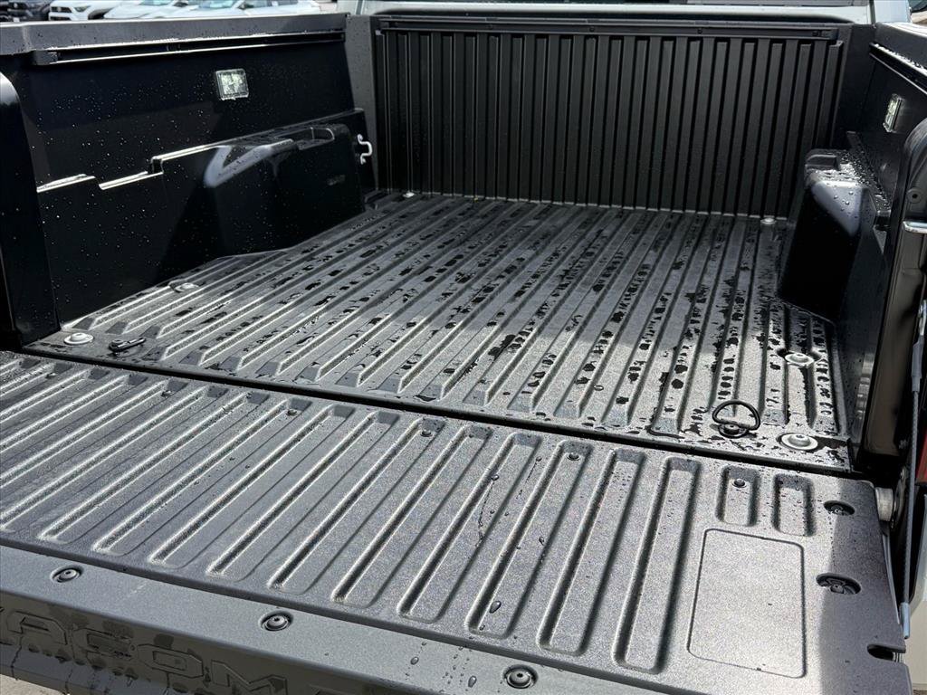 Used 2026 Silver Toyota SR5 image 23