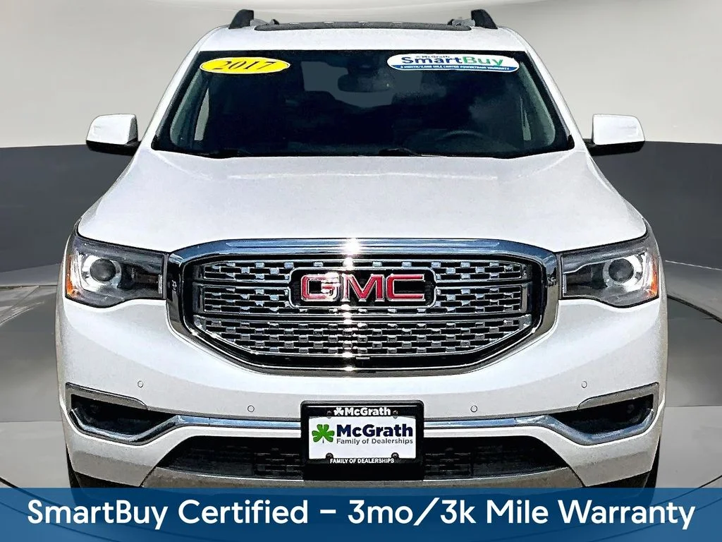 Used 2017 White GMC Denali image 2