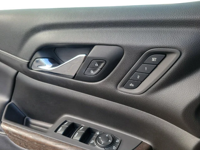 Used 2021 CAYENNE RED TINTCOAT GMC Denali image 14