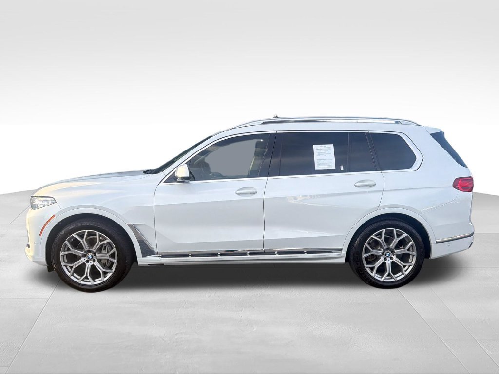 Used 2020 White BMW xDrive40i image 2