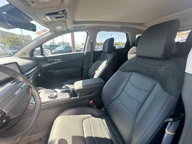 New 2027 Heritage Blue Kia SX Prestige image 22