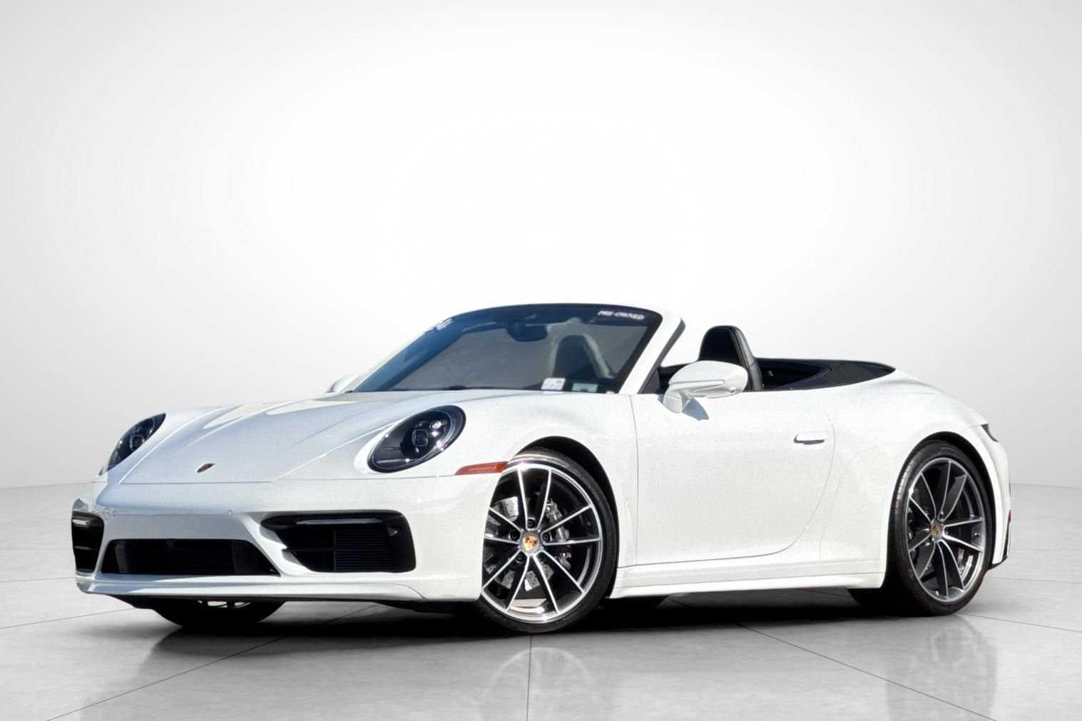 2024 Porsche 911 Carrera 4 Cabriolet's photo