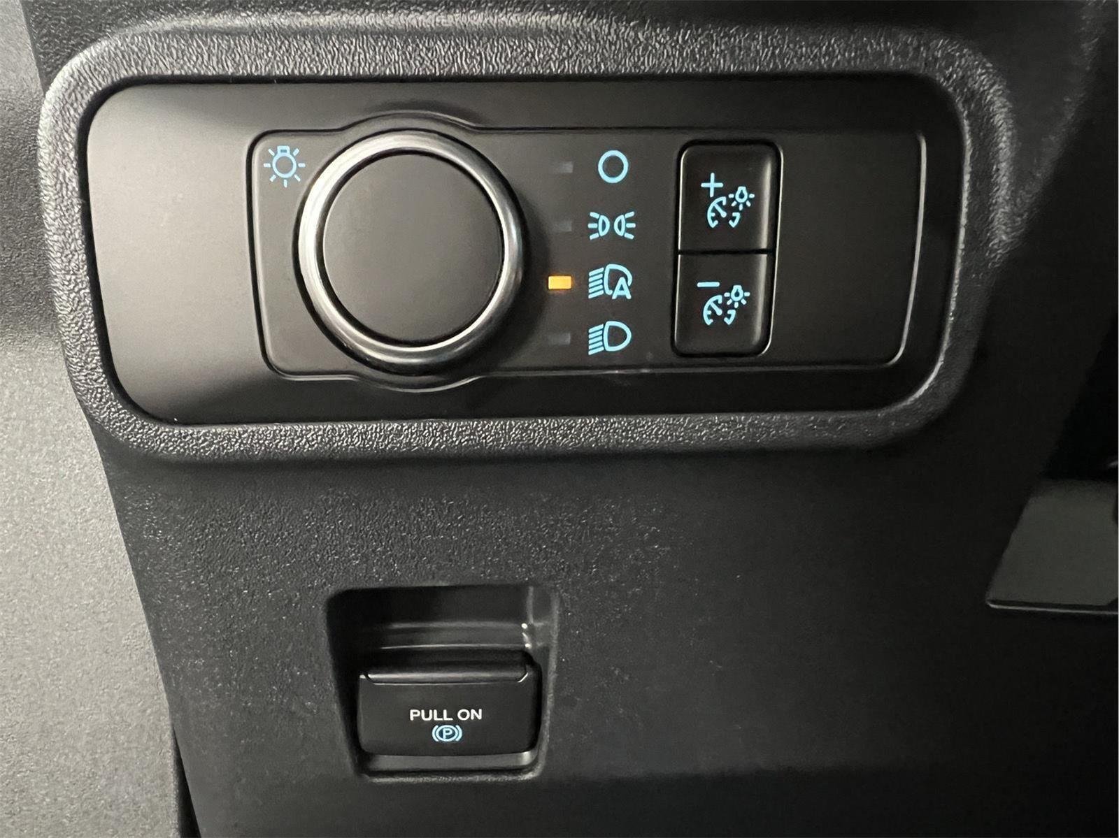 New 2026 Carbonized Gray Metallic Ford Big Bend image 23