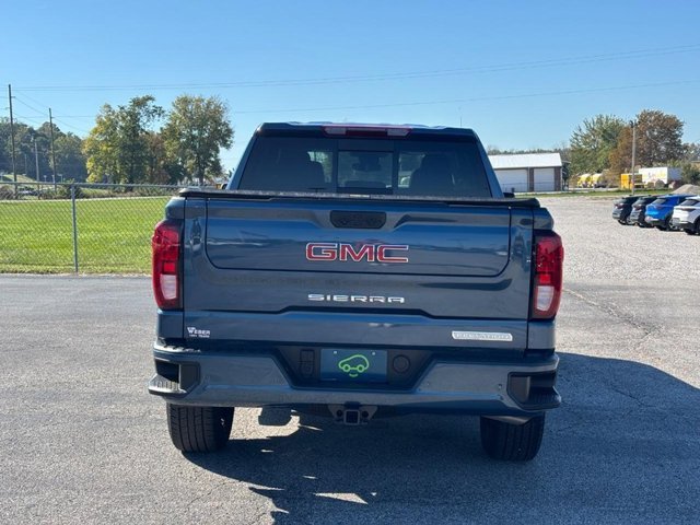 Used 2025 Downpour Metallic GMC Elevation image 4