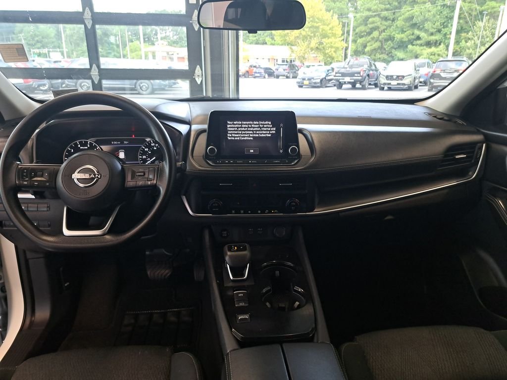 Used 2024 White Nissan SV image 12