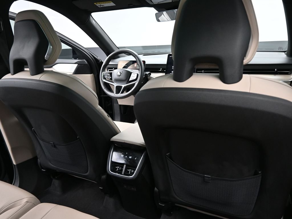 2025 Volvo EX90 Ultra - Photo 24