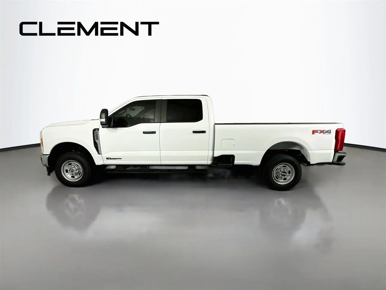 Certified Used 2024 Oxford White Ford XL image 6