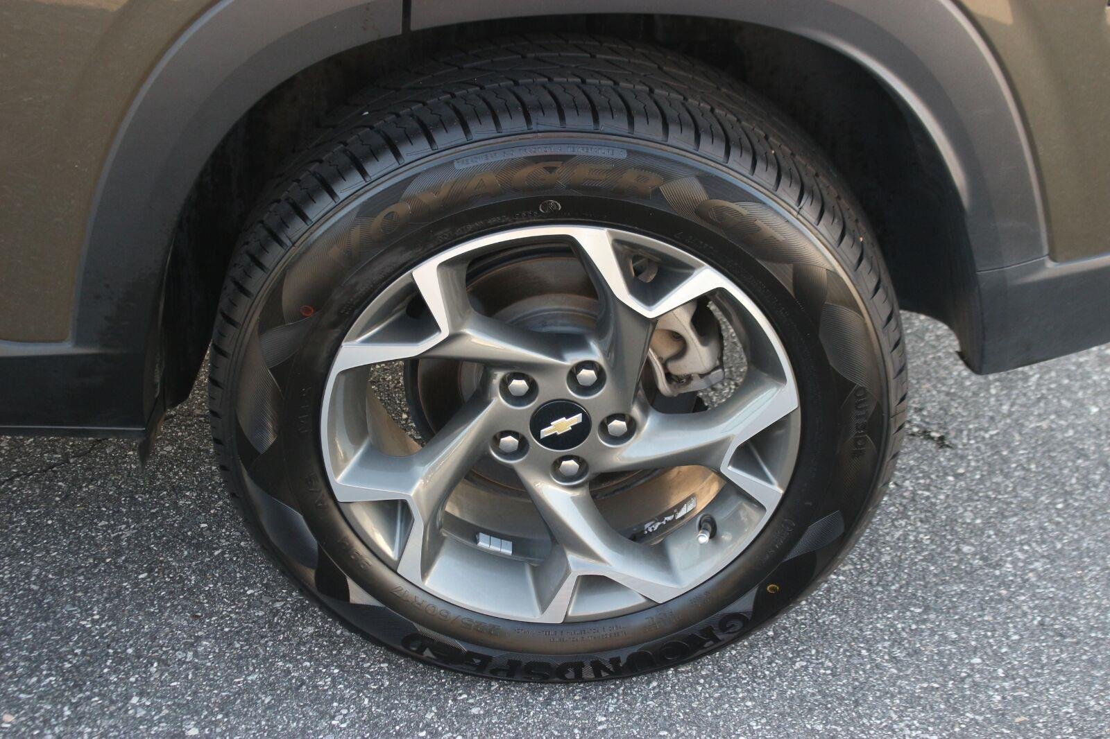 Used 2024 Harvest Bronze Metallic Chevrolet LT image 35