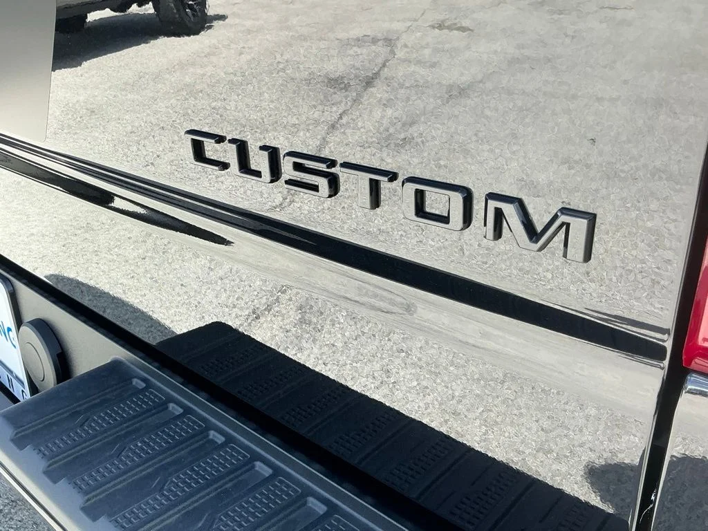 Used 2026 Black Chevrolet Custom image 19