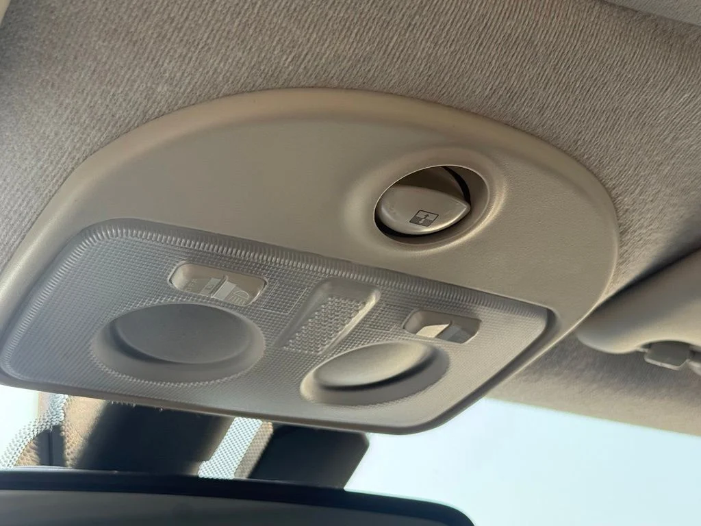 Used 2017 Silver FIAT Lounge image 16