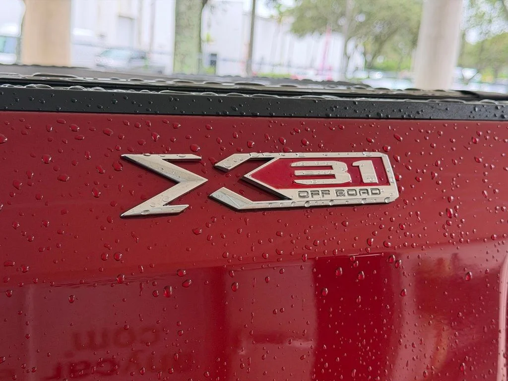 Used 2021 Red GMC SLT image 19