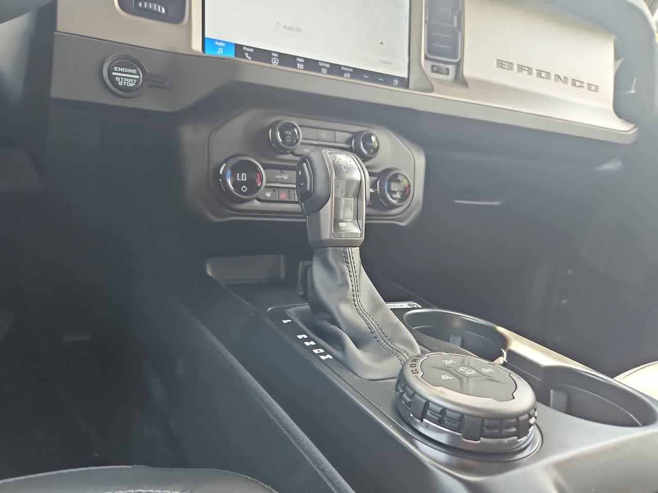 New 2026 Avalanche Gray Ford Outer Banks image 18
