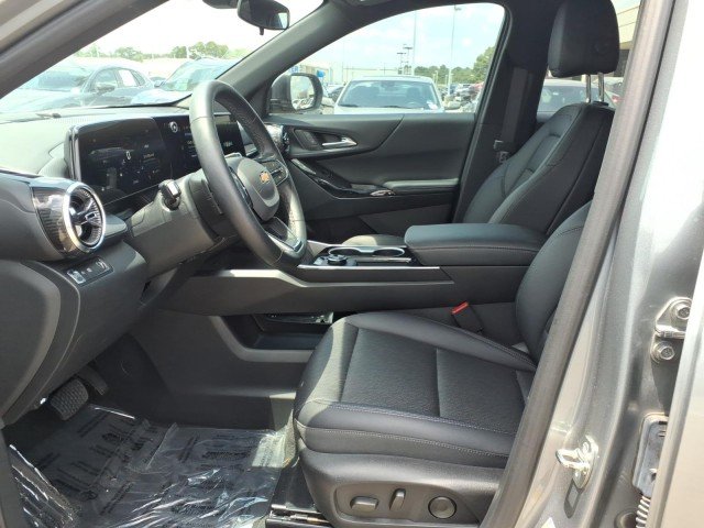 2026 Chevrolet Equinox LT - Photo 17