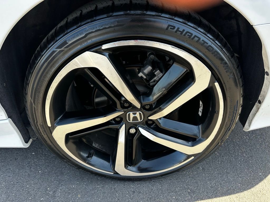 Used 2018 White Honda Sport image 11