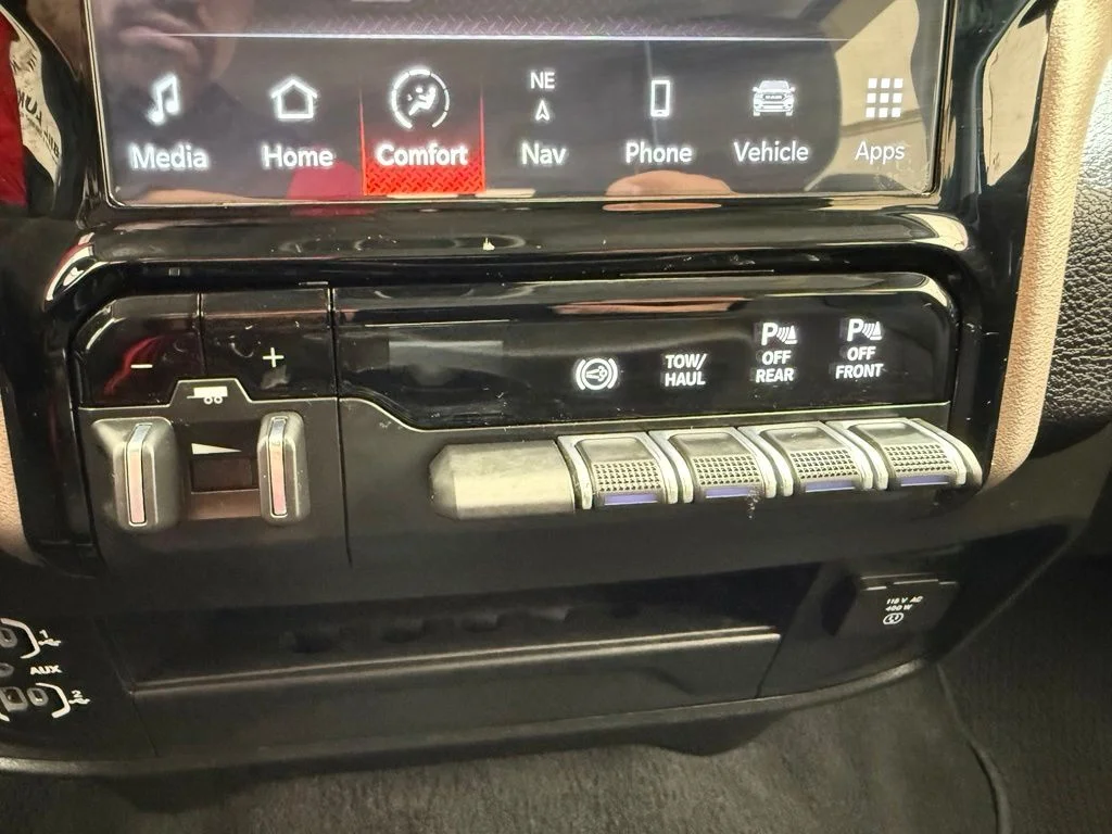 Used 2023 Bright White Clearcoat Ram Laramie image 41