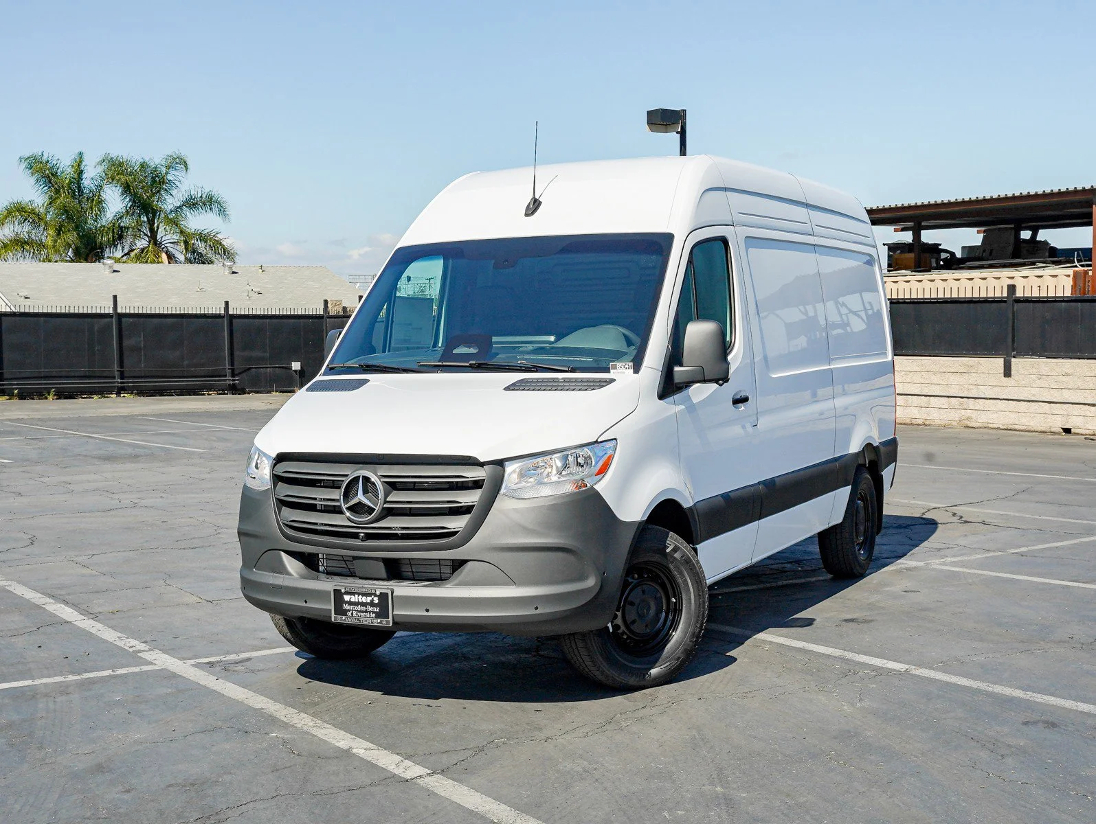 2026 Mercedes-Benz Sprinter 2500 144 WB HO's photo
