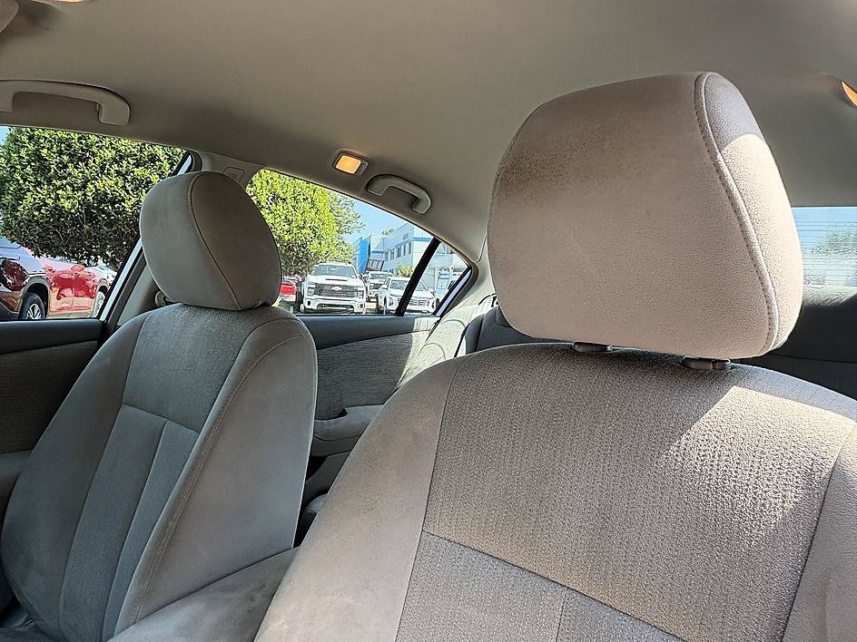 Used 2010 Radiant Silver Metallic Nissan 2.5 S image 16
