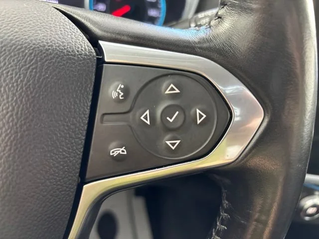 Used 2020 SILVER ICE METALLIC Chevrolet LT Leather image 7
