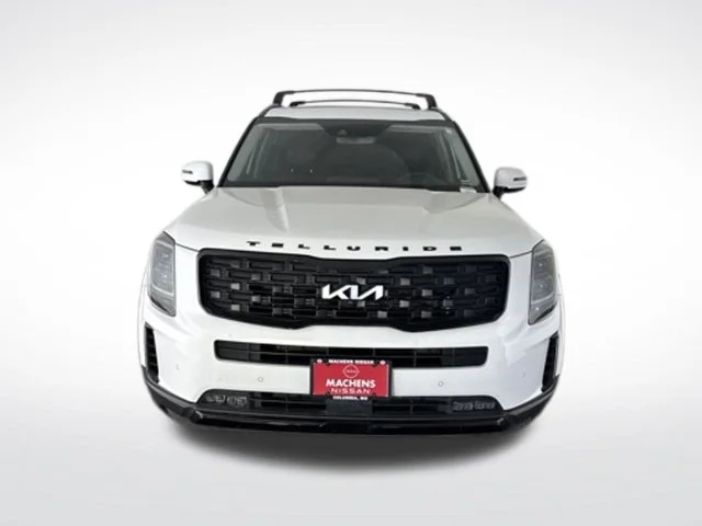 Used 2022 White Kia SX image 4
