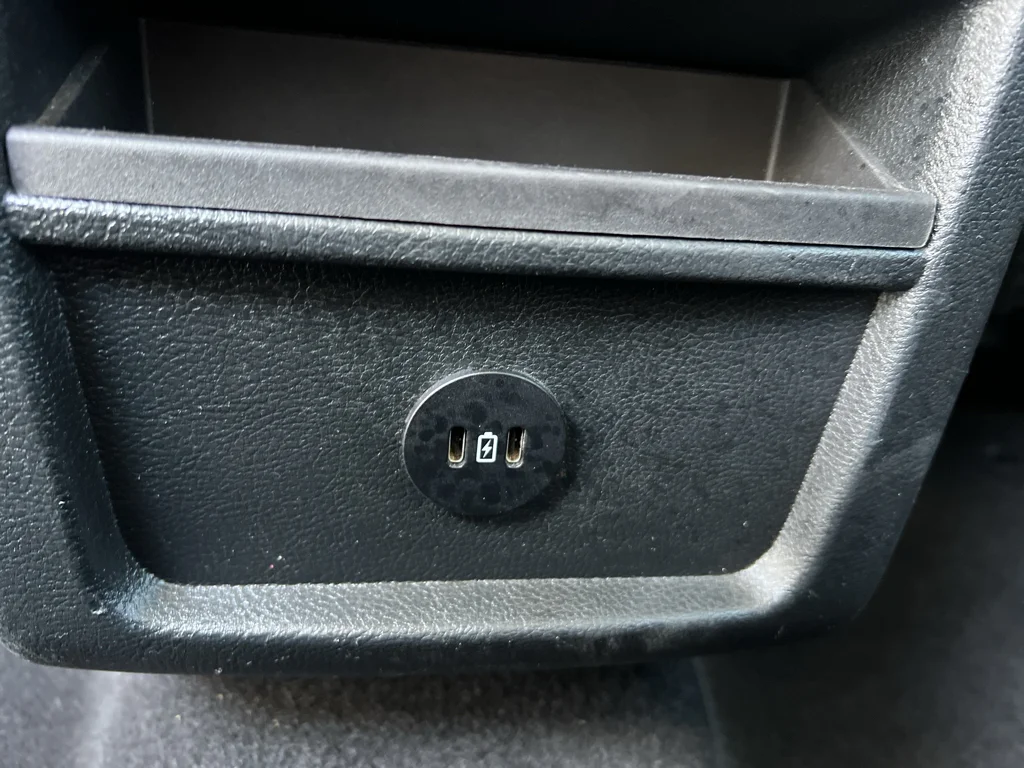 Used 2024 Agate Black Metallic Ford SEL image 24