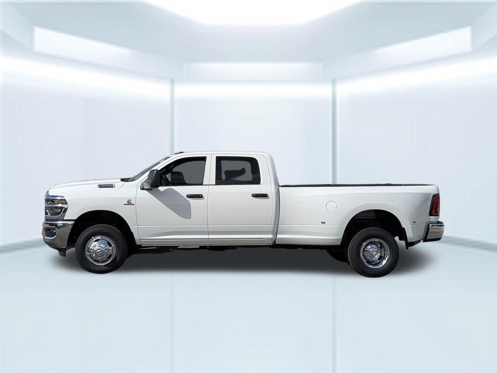 New 2026 Bright White Clear-Coat Exterior Paint RAM Tradesman image 2