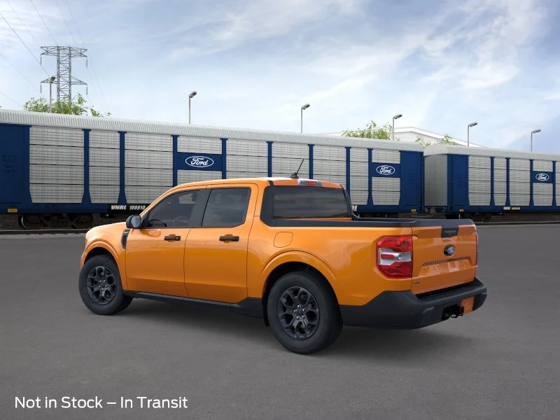 New 2026 Orange Fury Metallic Tri-Coat Ford XLT image 4