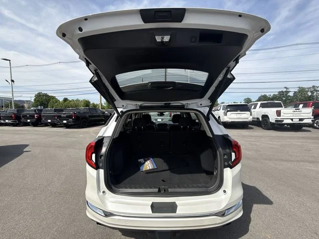 Used 2020 White GMC Denali image 23