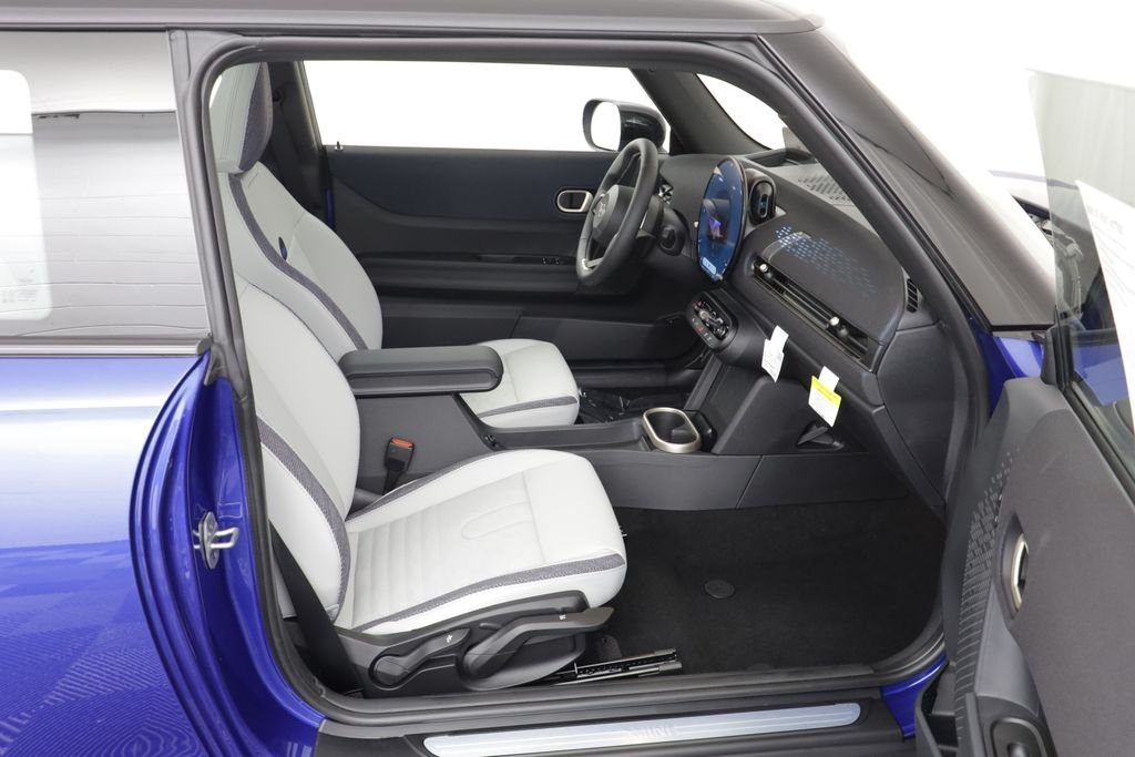 New 2026 Blazing Blue MINI Oxford Edition image 20