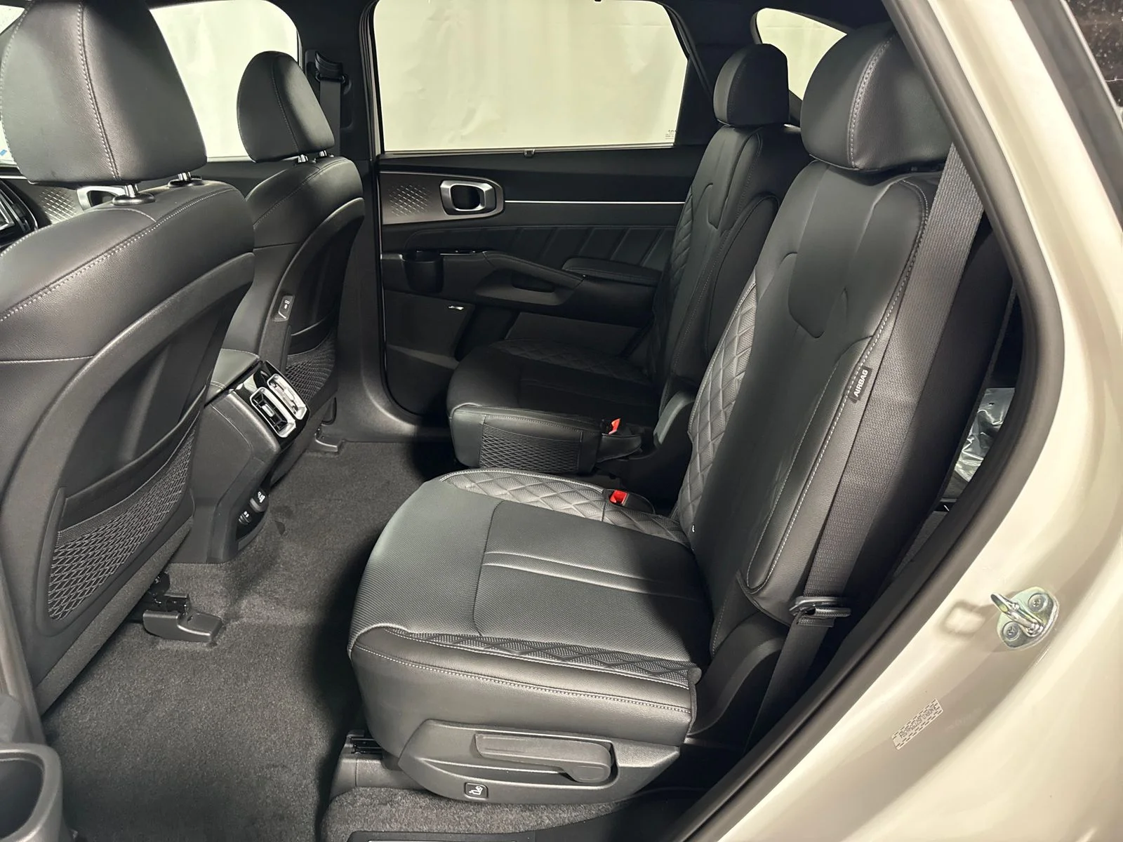 New 2026 Snow White Pearl Kia X-Line SX Prestige image 5